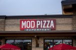 store-front-sign-pizza-chain-known-as-mod-pizza-superfast-located-snoqualmie-washington-mod-pi...jpg