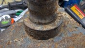 Aftermarket_Track_Tensioner_No_Visible_Seal.jpg Aftermarket_Track_Tensioner_No_Visible_Seal.jpg